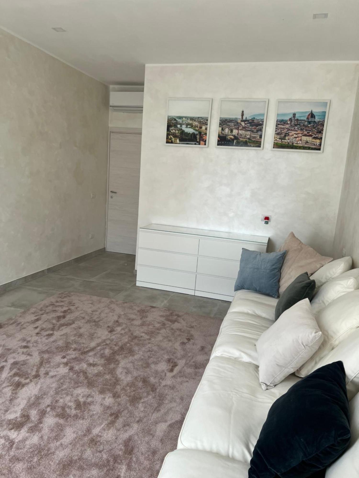 Rifready Apartment Vicino A Aou Careggi, Meyer, Polo Unifi ฟลอเรนซ์ ภายนอก รูปภาพ